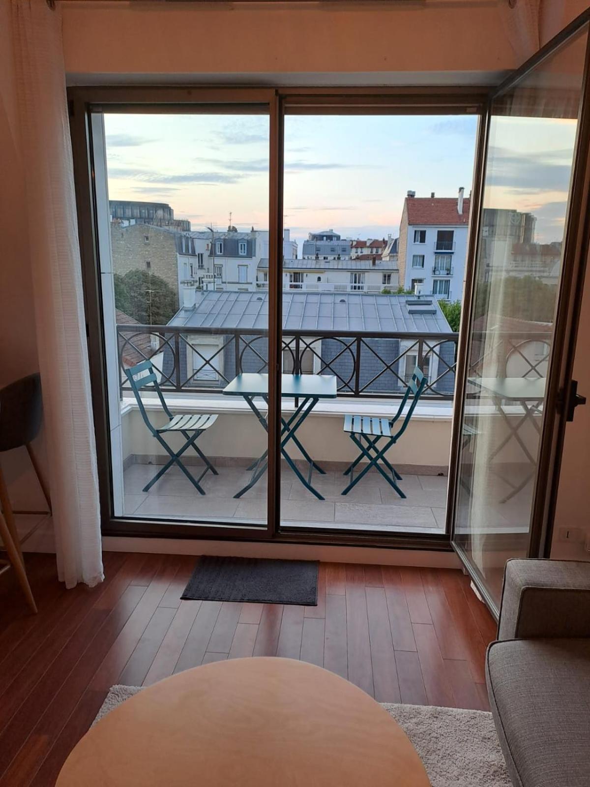 Charmant Studio La Garenne-Colombes Exteriör bild